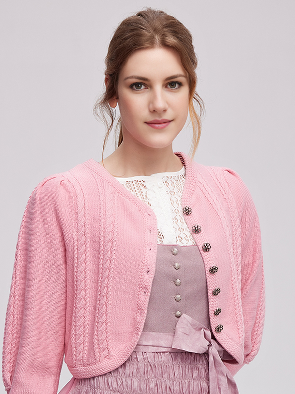 Modernes rosa Ehreer Dirndl mit floralen Details