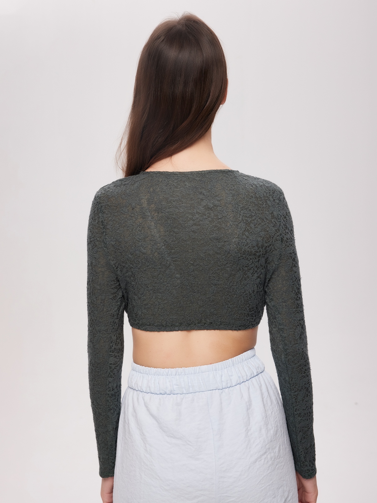 Modernes Dirndl in Grün mit Bluse