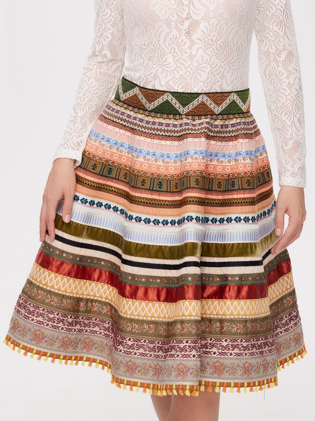 Ausschnitt Dirndl in Braun